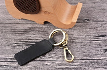 Load image into Gallery viewer, Leather Keychain Pocket for Car Keys Clip Ring Women Men Handmade Accessories DIY Gift 2019 New Solid Brown
